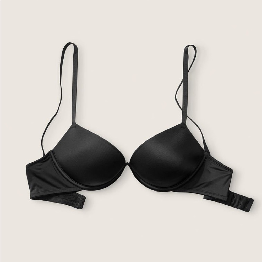 PINK wear everywhere 32A push up bra